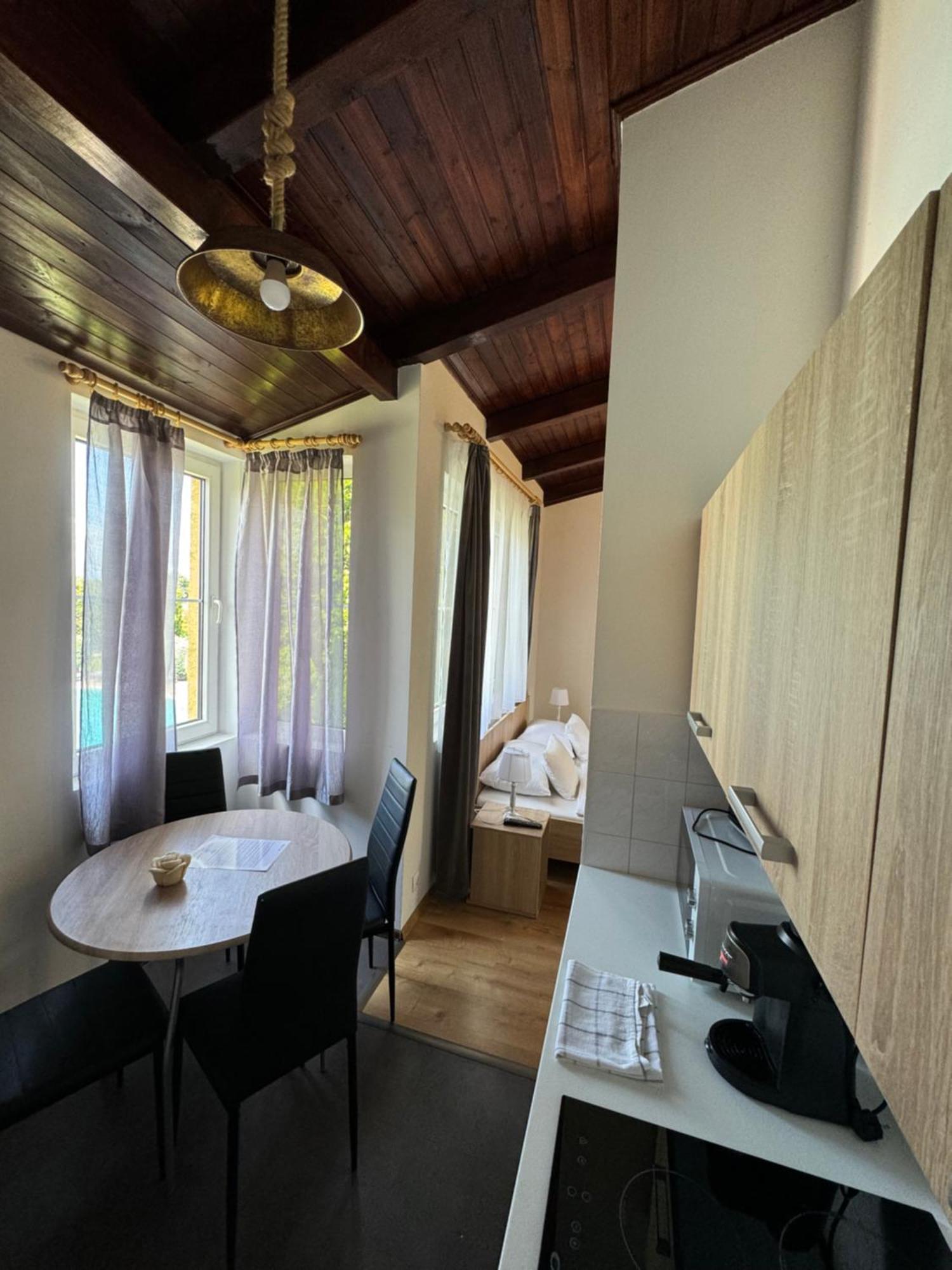 Blathy Apartman Шиофок Экстерьер фото